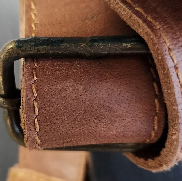 Bellvari Brown Leather Backpack - Picture 12 of 13